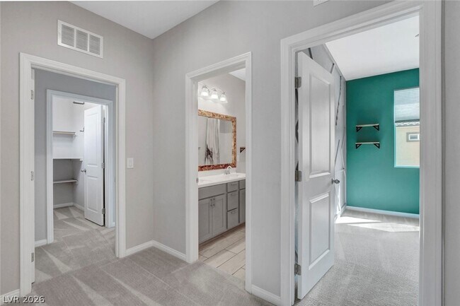 Building Photo - 8067 Tank Loop St