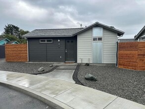 Building Photo - 2547 Avery Ct