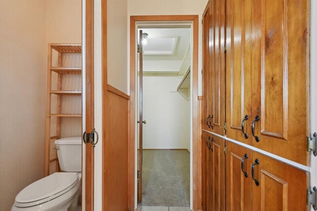 Building Photo - 21009 Fawn Ridge Dr