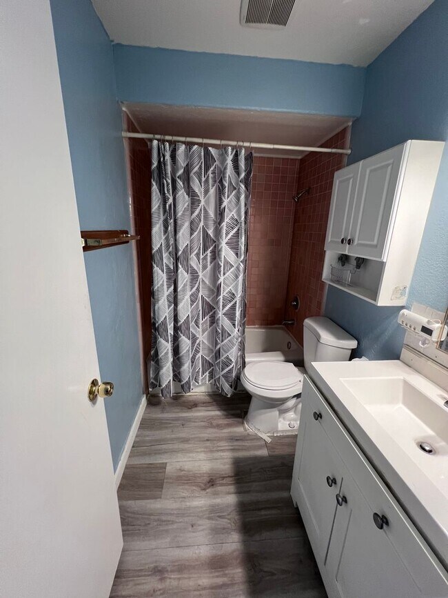 Building Photo - Charming 2 Bedroom Condo in Temecula, Ca.