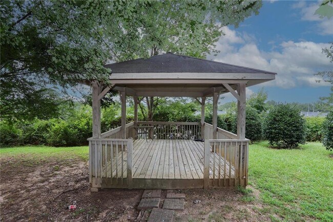 Building Photo - 7116 Blairs View Dr