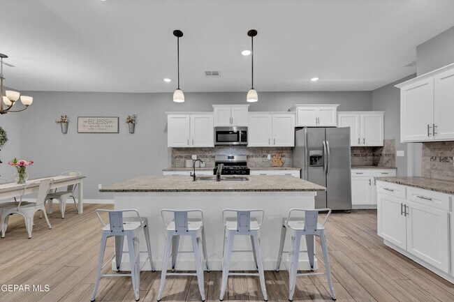 Building Photo - 14953 Willie Worsley Ave