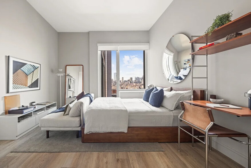 Building Photo - The East