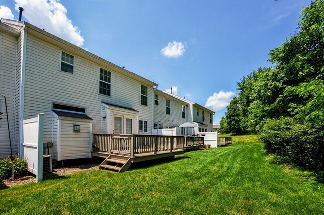 Building Photo - 8503 Club Side Dr