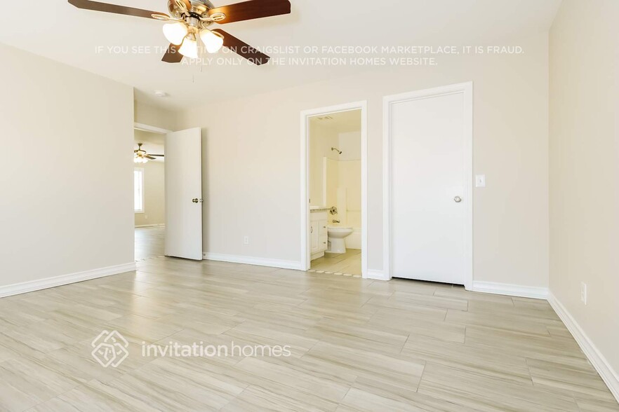 Building Photo - 13464 W Canyon Creek Dr