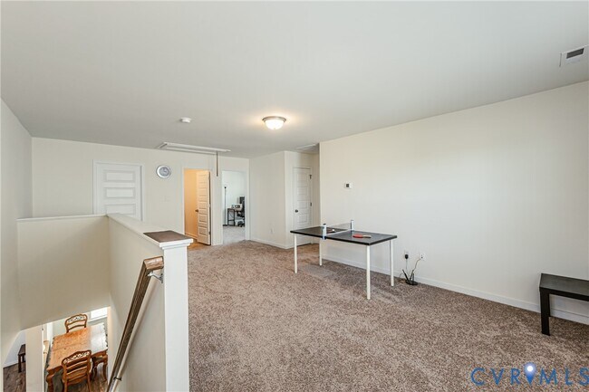 Building Photo - 8105 Lyman Ct