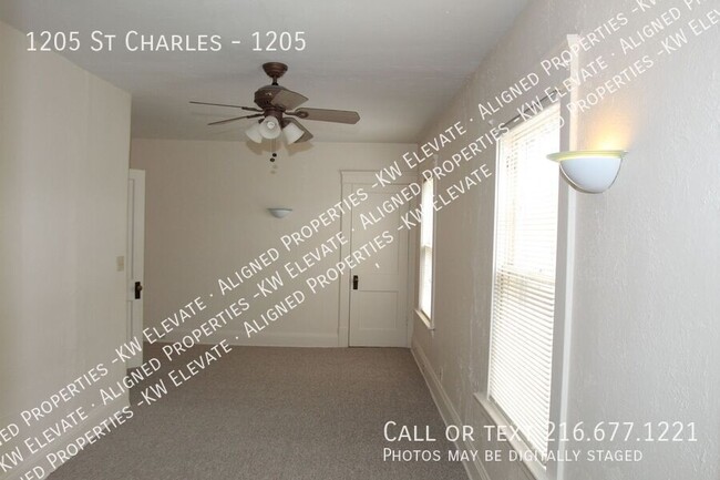 Building Photo - - 3 Bed 1 Bath in Lakewood