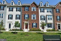 Building Photo - 7430 Rigby Pl