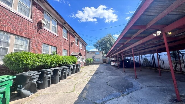Building Photo - 3902 Dallas St