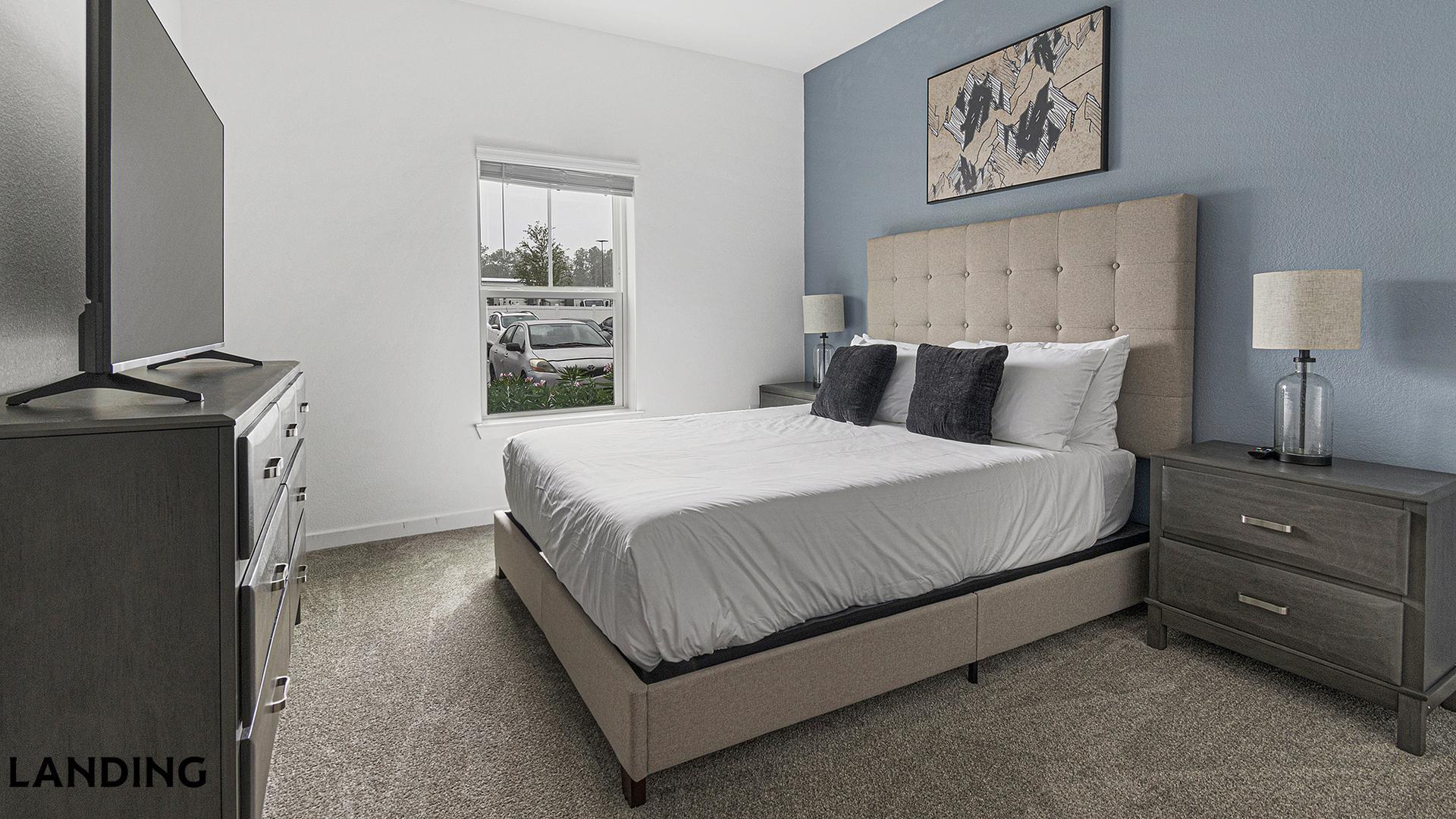 Building Photo - 12525 Tibbets Ln