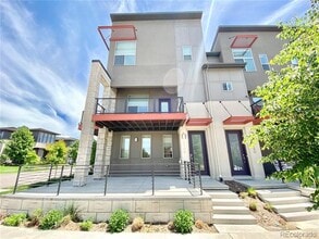 Building Photo - 9190 E 52nd Dr