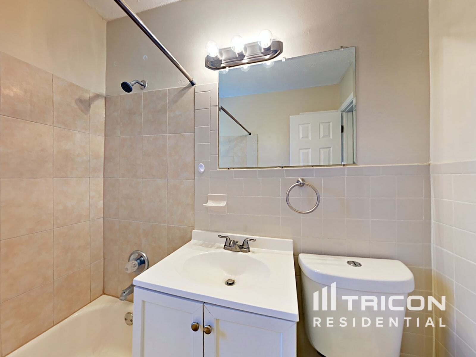 Building Photo - 10506 Dodd Rd