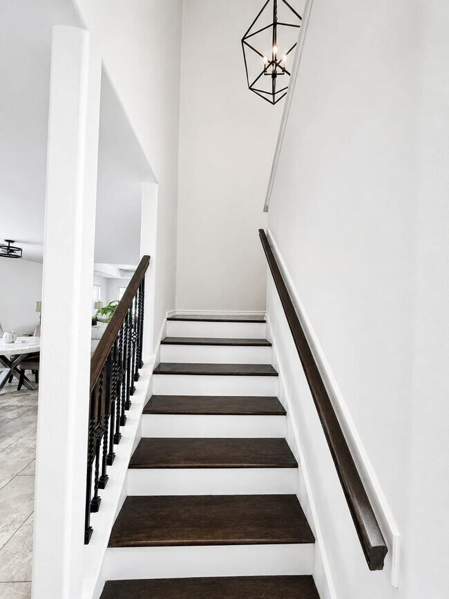 Building Photo - 1011 Backland Ct