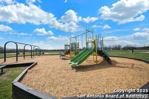 Building Photo - 3522 Copper Rim