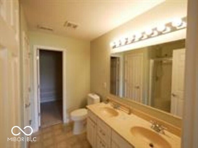 Building Photo - 16841 Loch Cir