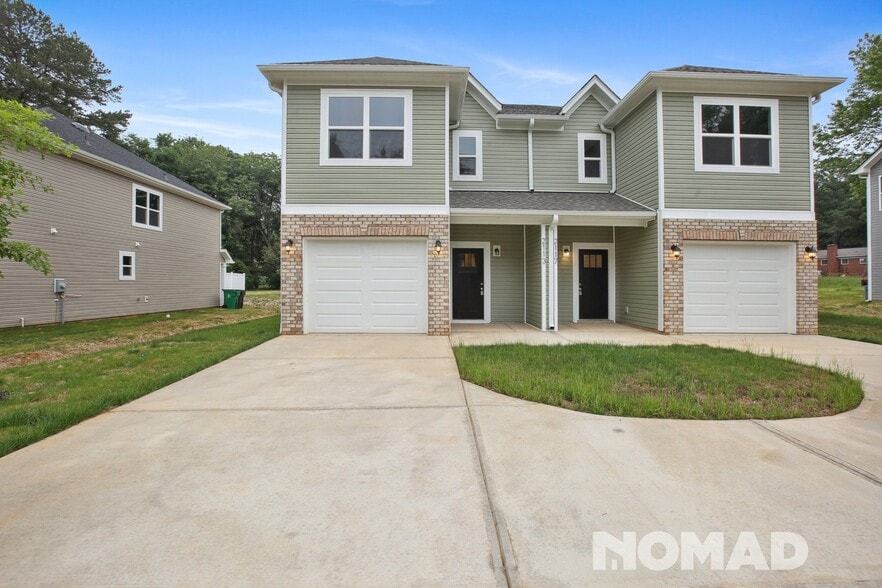 Building Photo - 2117 Gemway Dr