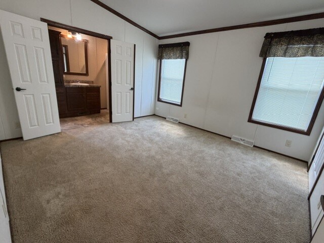 Building Photo - 2231 Windover Dr