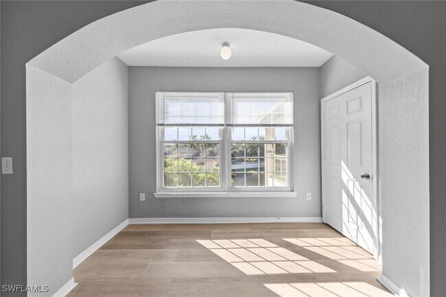 Building Photo - 23680 Walden Center Dr