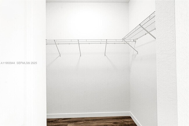 Building Photo - 22555 SW 125th Ave