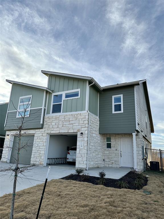 Building Photo - 7316 Sparkling Light Dr