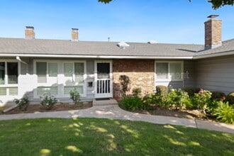 Building Photo - 1199 E 1st St