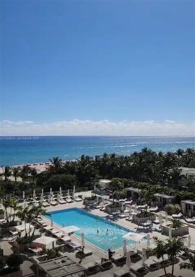 Building Photo - 2301 Collins Ave