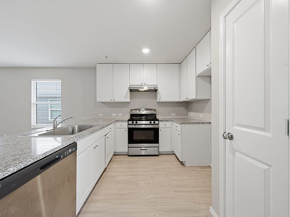 Building Photo - Welcome to 423 Ambush Ridge in San Antonio