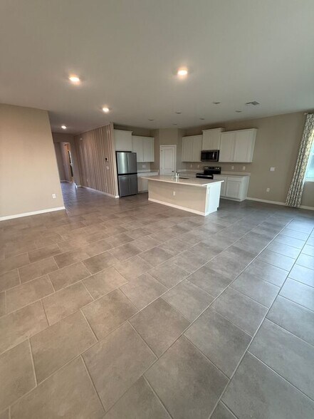 Building Photo - 11105 Cotton Vale Pl