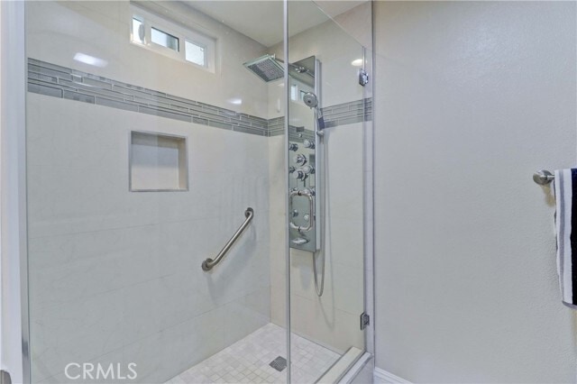 Building Photo - 2394 Via Mariposa W