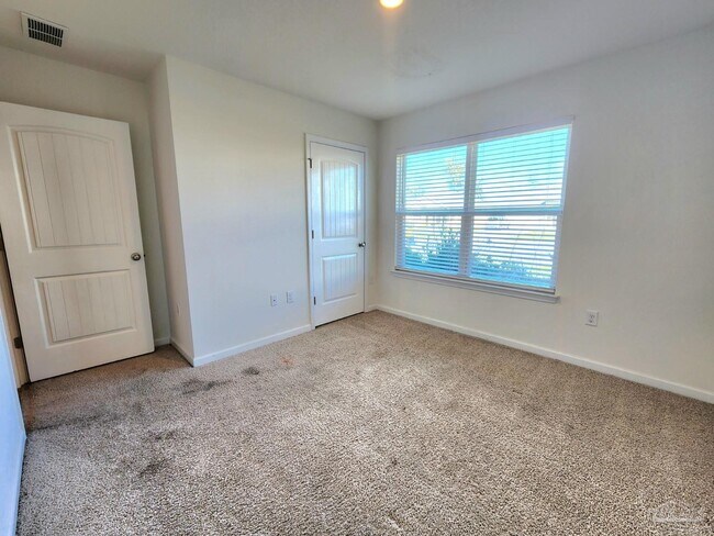 Building Photo - 7457 Steeplechase Blvd