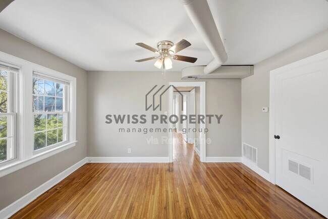 Building Photo - 25 W Tulane Rd