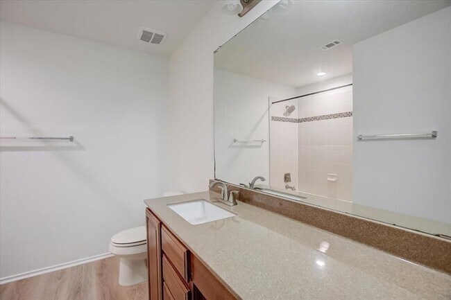 Building Photo - 6800 Sunderland Trail