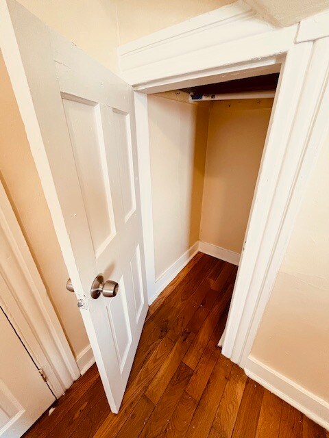 Building Photo - 117 Lloyd St