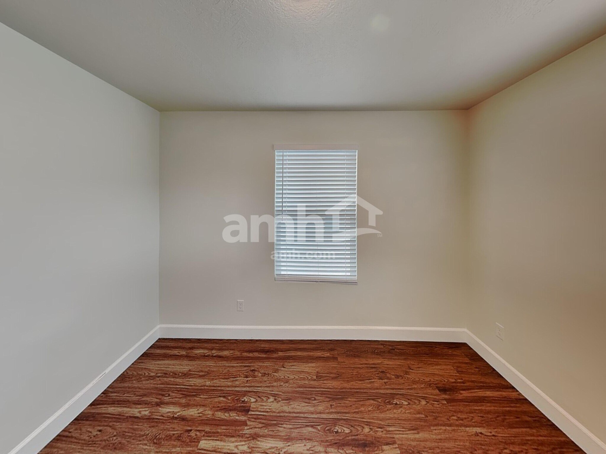 Building Photo - 11141 Kitty Hawk Rd