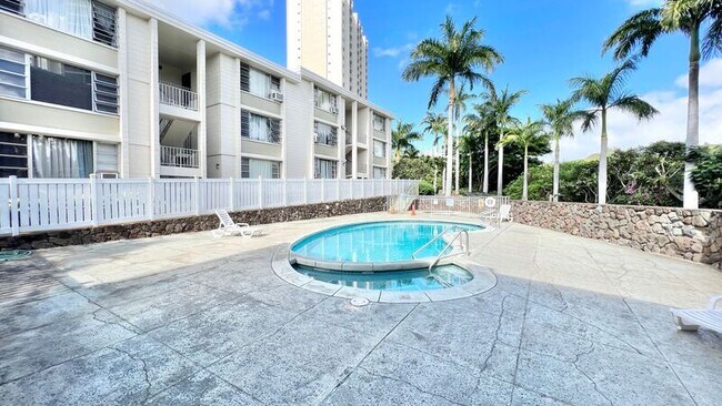 Building Photo - 98-1032 Moanalua Road