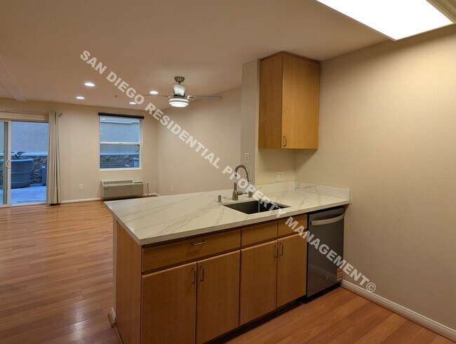 Building Photo - ***$200 MOVE-IN DISCOUNT*** Updated Studio with Parking and Washer/Dryer in Prime Little Italy Lo...