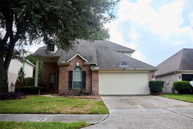 Building Photo - 5319 Lindenchase