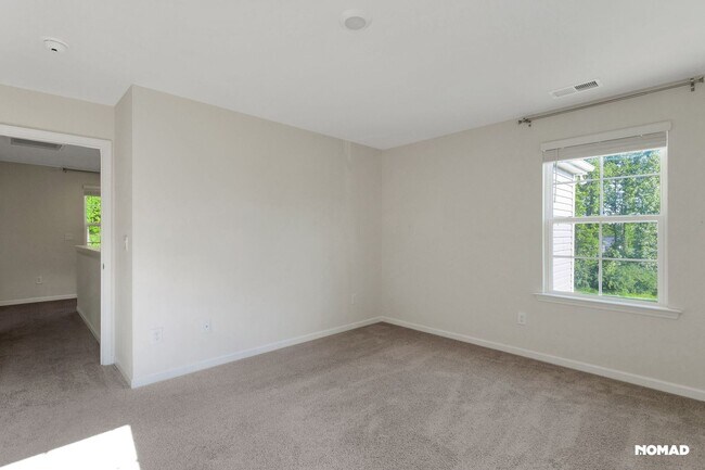 Building Photo - Charming 4BR House in Greensboro