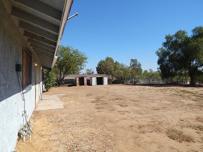 Building Photo - 21331 Rider St