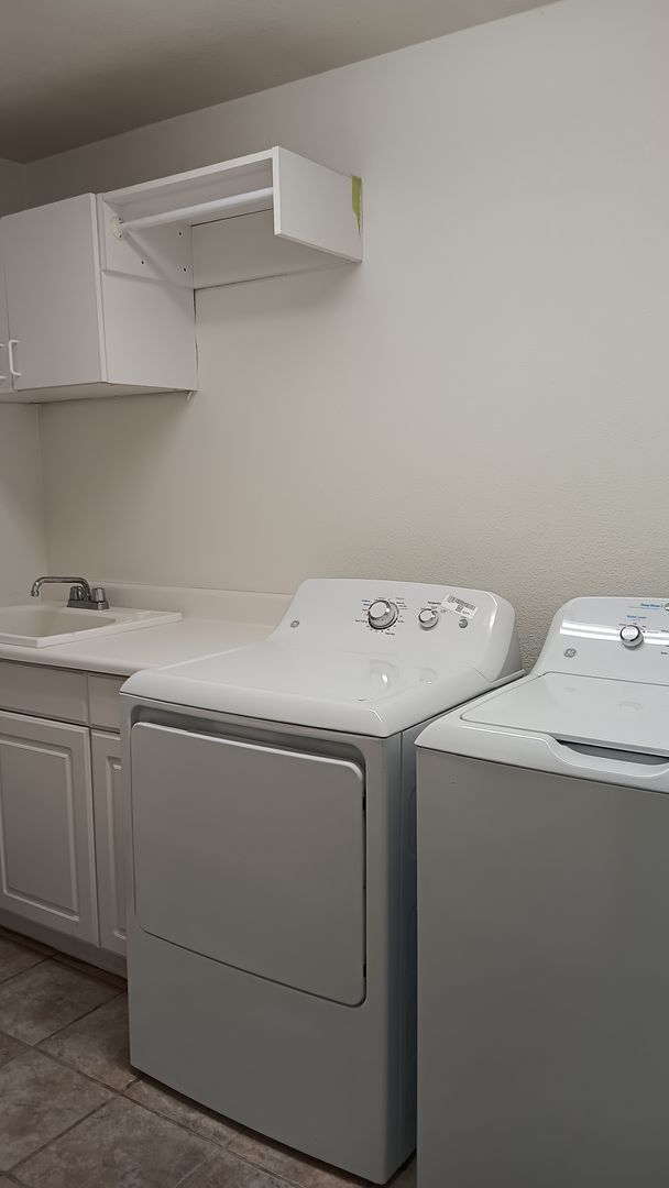 Building Photo - 49 Driftwood Dr