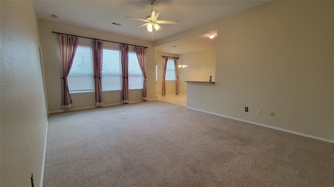 Building Photo - 13272 Skyline Dr