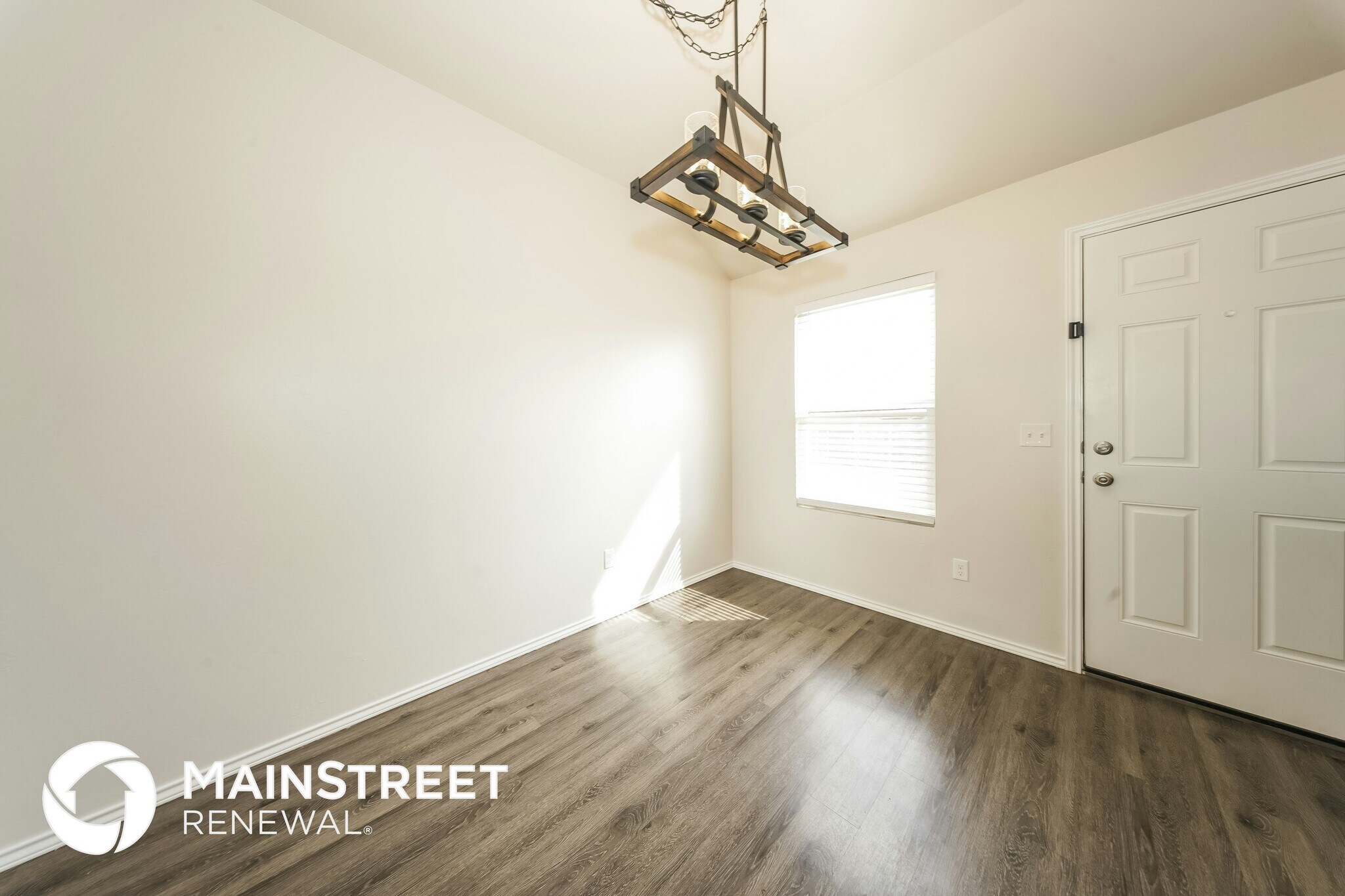 Building Photo - 5632 Dunlin Rd