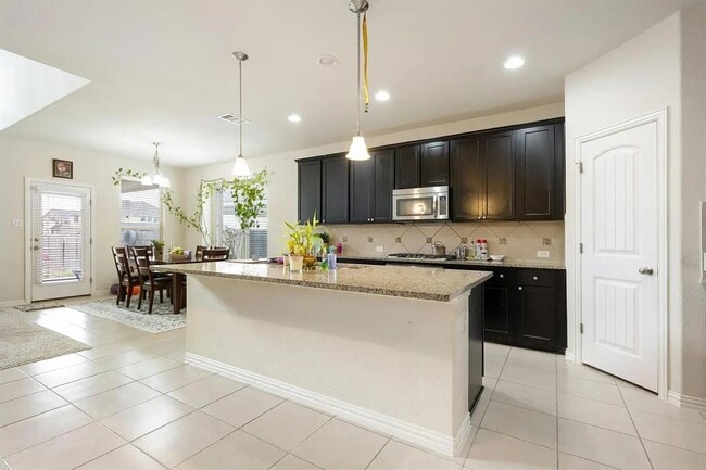 Building Photo - 3728 Mineral Dr