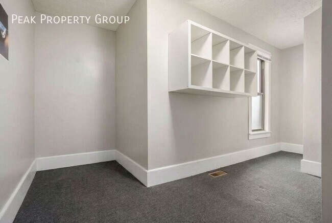 Building Photo - 45 McMillen Ave