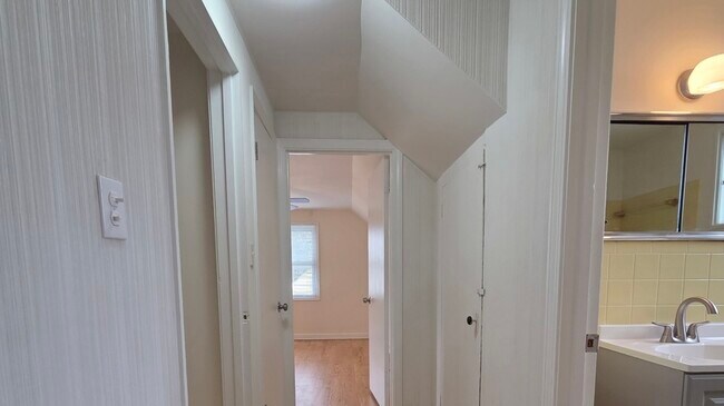 Building Photo - 2156 Downey Rd