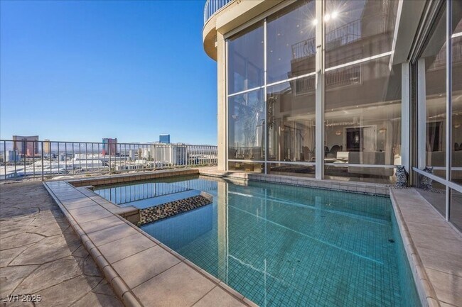 Building Photo - 3111 Bel Air Dr