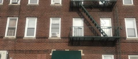 Building Photo - 84 67th St