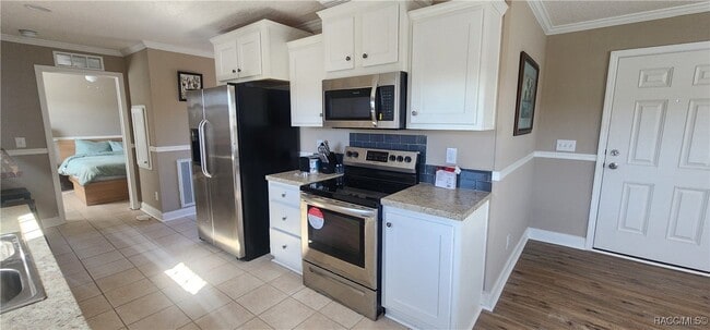 Building Photo - 14329 W Seashell Ct