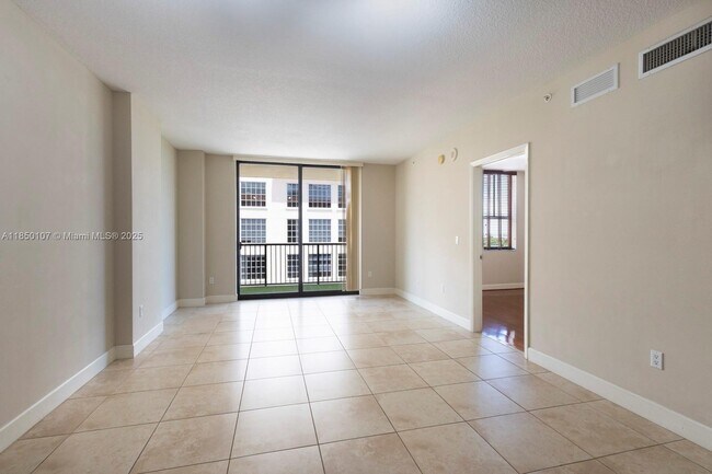 Building Photo - 55 Merrick Way