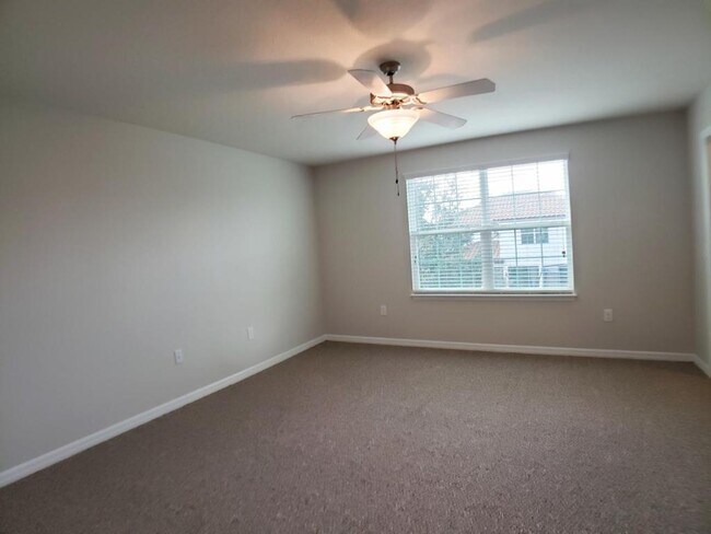 Building Photo - 8636 Powder Ridge Trl